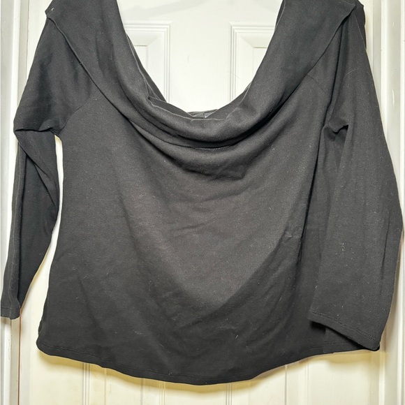 Torrid Black Off-Shoulder Top - Picture 6 of 6